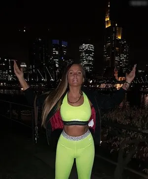 Schwesta Ewa OnlyFans Leaked Free Thumbnail Picture - #e5ygh7A38O