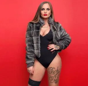 Schwesta Ewa OnlyFans Leaked Free Thumbnail Picture - #nzwDhI73OA