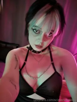 Scissorlobotomy OnlyFans Leaked Free Thumbnail Picture - #3ccktEHdYK
