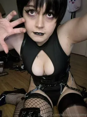 Scissorlobotomy OnlyFans Leaked Free Thumbnail Picture - #ZxVc3sOGPe