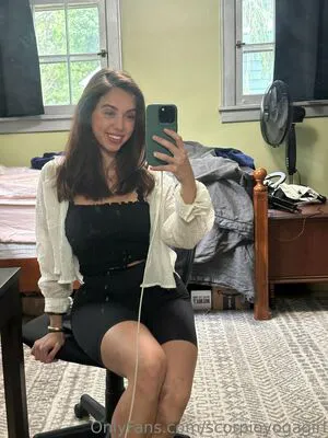 Scorpioyogagirl OnlyFans Leaked Free Thumbnail Picture - #69HoLMeqXt
