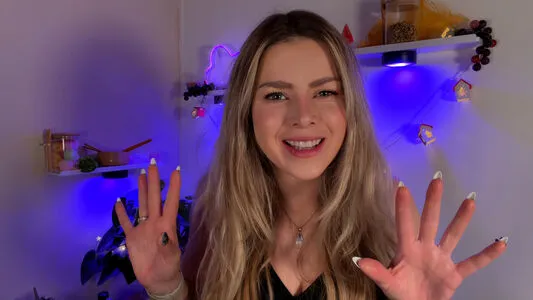 Scottish Murmurs ASMR OnlyFans Leaked Free Thumbnail Picture - #aGui1STYWF