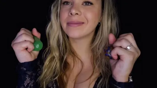 Scottish Murmurs ASMR OnlyFans Leaked Free Thumbnail Picture - #suPZCzeGQF