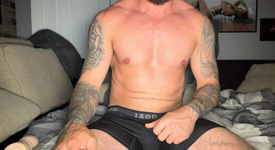 Scottriley OnlyFans Leaked Free Thumbnail Picture - #wf7kSaEQPZ
