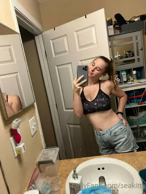 Seakitty OnlyFans Leaked Free Thumbnail Picture - #L43yEaeofN