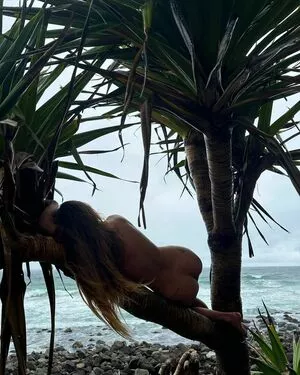 Seashark OnlyFans Leaked Free Thumbnail Picture - #zpJiysrG10
