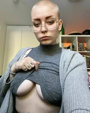 Secludere OnlyFans Leaked Free Thumbnail Picture - #OlVQeT1Nem