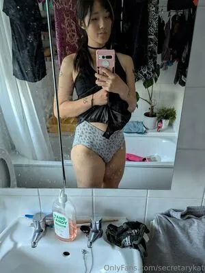 Secretarykat OnlyFans Leaked Free Thumbnail Picture - #ICBHr7devC