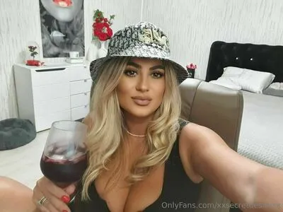 Secretdesire OnlyFans Leaked Free Thumbnail Picture - #v1BD8zP8Yp