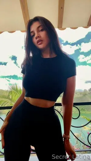 Secretlatinababe OnlyFans Leaked Free Thumbnail Picture - #FLiYnNwWfx