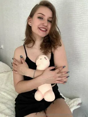 Secretlauraa OnlyFans Leaked Free Thumbnail Picture - #5PVVLuxmEy