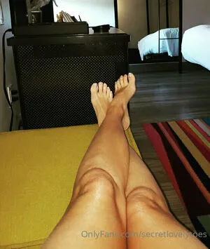 Secretlovelytoes OnlyFans Leaked Free Thumbnail Picture - #3g9ICJ0RPz