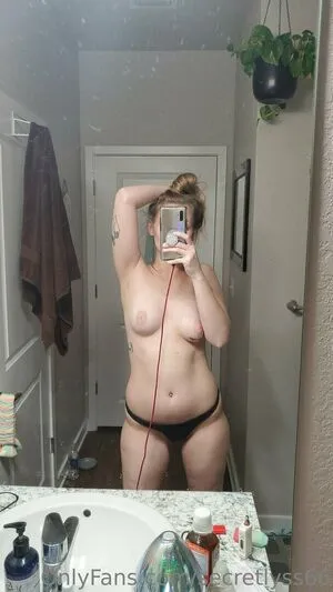 Secretlyss66 OnlyFans Leaked Free Thumbnail Picture - #eIJuY8lAUj
