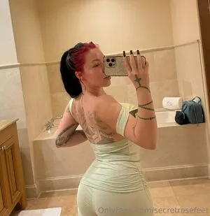 Secretrosefeet OnlyFans Leaked Free Thumbnail Picture - #1B4NG7HDeE