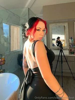 Secretrosefeet OnlyFans Leaked Free Thumbnail Picture - #ddWjwRlijh