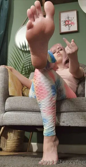 Secretsexyfeet OnlyFans Leaked Free Thumbnail Picture - #CbnsVq8BUD