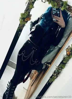 Secretsiren33 OnlyFans Leaked Free Thumbnail Picture - #0BOuO8H9EH