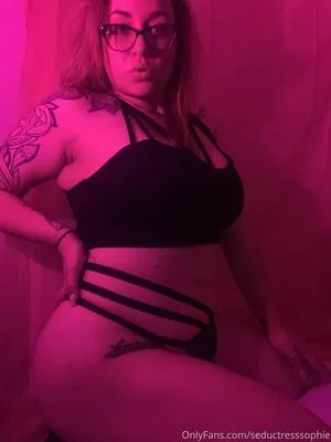 Seductresssophie OnlyFans Leaked Free Thumbnail Picture - #S56PZSYsZ1