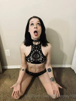 Seeellieplay100 OnlyFans Leaked Free Thumbnail Picture - #Owt2cgFnB3
