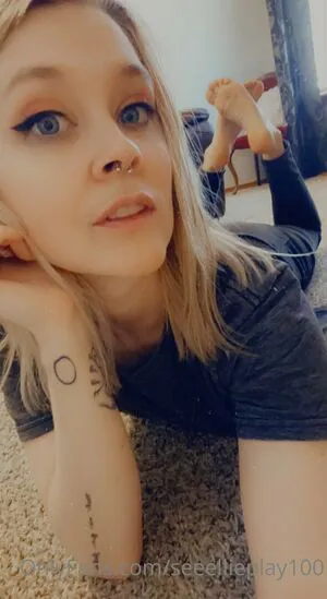 Seeellieplay100 OnlyFans Leaked Free Thumbnail Picture - #w6xXPlG7Wx