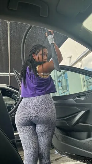 Seemorebianoir OnlyFans Leaked Free Thumbnail Picture - #MdJBcch7Uw
