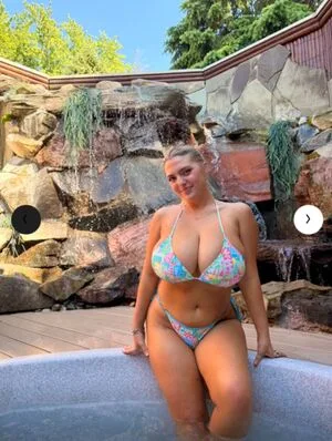 seerahb2 OnlyFans Leaked Free Thumbnail Picture - #26gTLdH4jr