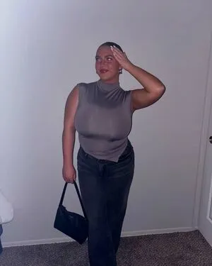 seerahb2 OnlyFans Leaked Free Thumbnail Picture - #G07BhT1b7l