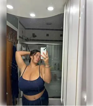 seerahb2 OnlyFans Leaked Free Thumbnail Picture - #yhvuBgi64l