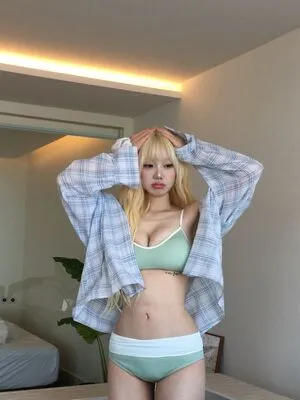 Sejinming OnlyFans Leaked Free Thumbnail Picture - #3w7ceGbhU5