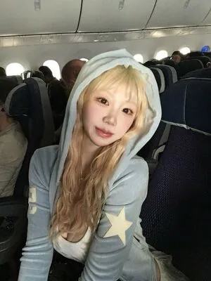 Sejinming OnlyFans Leaked Free Thumbnail Picture - #dM7Vl5C3Fe