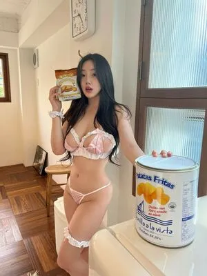 Sejinming OnlyFans Leaked Free Thumbnail Picture - #hQPsB4hD8w