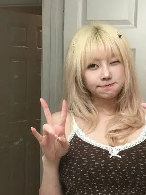 Sejinming OnlyFans Leaked Free Thumbnail Picture - #TLZaH1Nv44