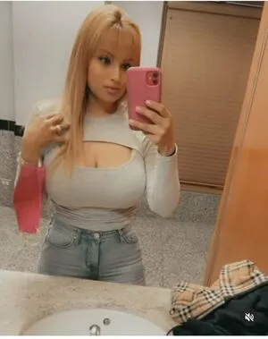 Sekzzibunnie OnlyFans Leaked Free Thumbnail Picture - #PHInnq18hU