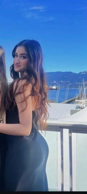 Selena A H Selena OnlyFans Leaked Free Thumbnail Picture - #Yzp0mZld5f