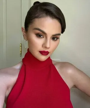 Selena Gomez OnlyFans Leaked Free Thumbnail Picture - #7N6bVSOe4w