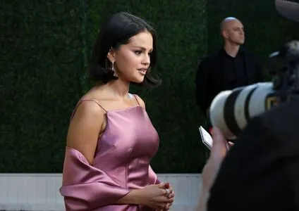 Selena Gomez OnlyFans Leaked Free Thumbnail Picture - #7b8qM3s2S6