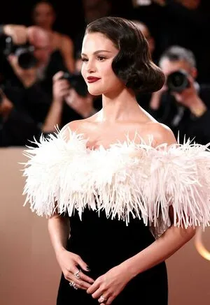 Selena Gomez OnlyFans Leaked Free Thumbnail Picture - #ArASrJNOAF