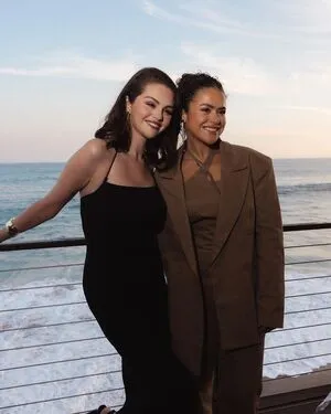 Selena Gomez OnlyFans Leaked Free Thumbnail Picture - #Bsm3mL1SXp