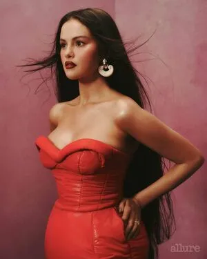 Selena Gomez OnlyFans Leaked Free Thumbnail Picture - #C7pZWnu0p0