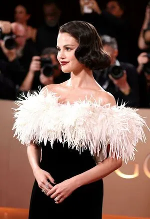 Selena Gomez OnlyFans Leaked Free Thumbnail Picture - #F6TF2yxRbw