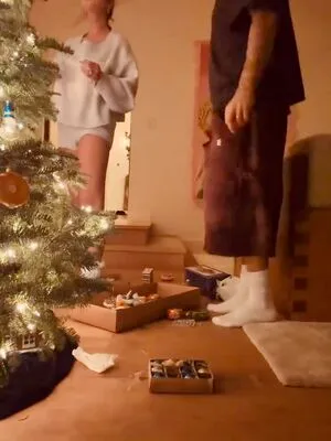 Selena Gomez OnlyFans Leaked Free Thumbnail Picture - #MPoku2bv2Y