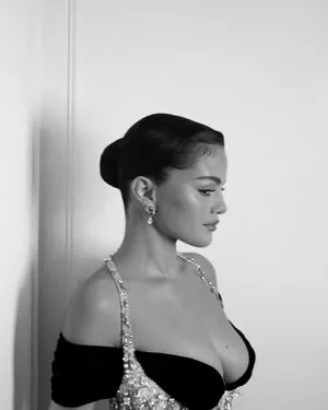 Selena Gomez OnlyFans Leaked Free Thumbnail Picture - #MeX4oaGS7J