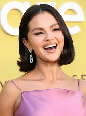 Selena Gomez OnlyFans Leaked Free Thumbnail Picture - #MqQ5xKu9nq