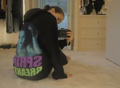 Selena Gomez OnlyFans Leaked Free Thumbnail Picture - #NXTF3VtRbl