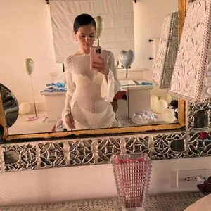 Selena Gomez OnlyFans Leaked Free Thumbnail Picture - #TKWPA1kWPI