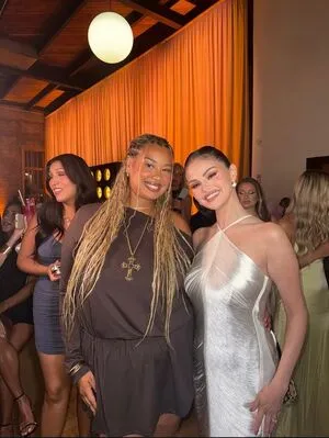 Selena Gomez OnlyFans Leaked Free Thumbnail Picture - #Y3XpZ4x3pO