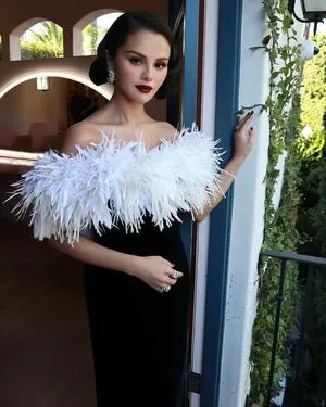 Selena Gomez OnlyFans Leaked Free Thumbnail Picture - #mCCgpNK2Qf