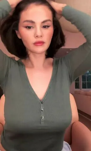 Selena Gomez OnlyFans Leaked Free Thumbnail Picture - #o0DroNQMQr
