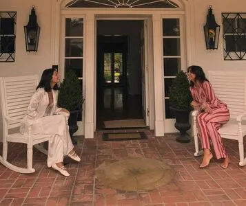 Selena Gomez OnlyFans Leaked Free Thumbnail Picture - #s1SlBvoEWY