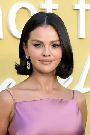 Selena Gomez OnlyFans Leaked Free Thumbnail Picture - #z6DFMholrM